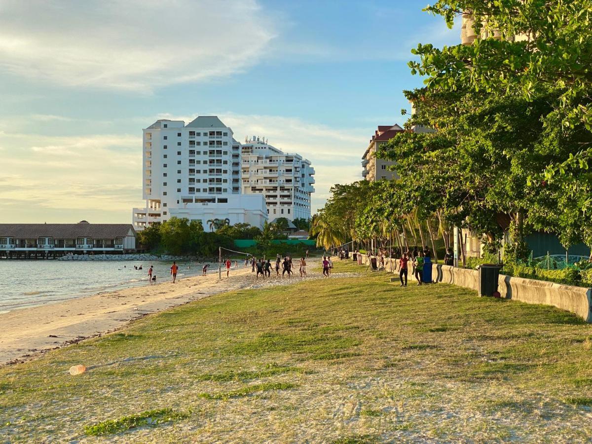 Maison Seaview Suites Port Dickson Exterior foto