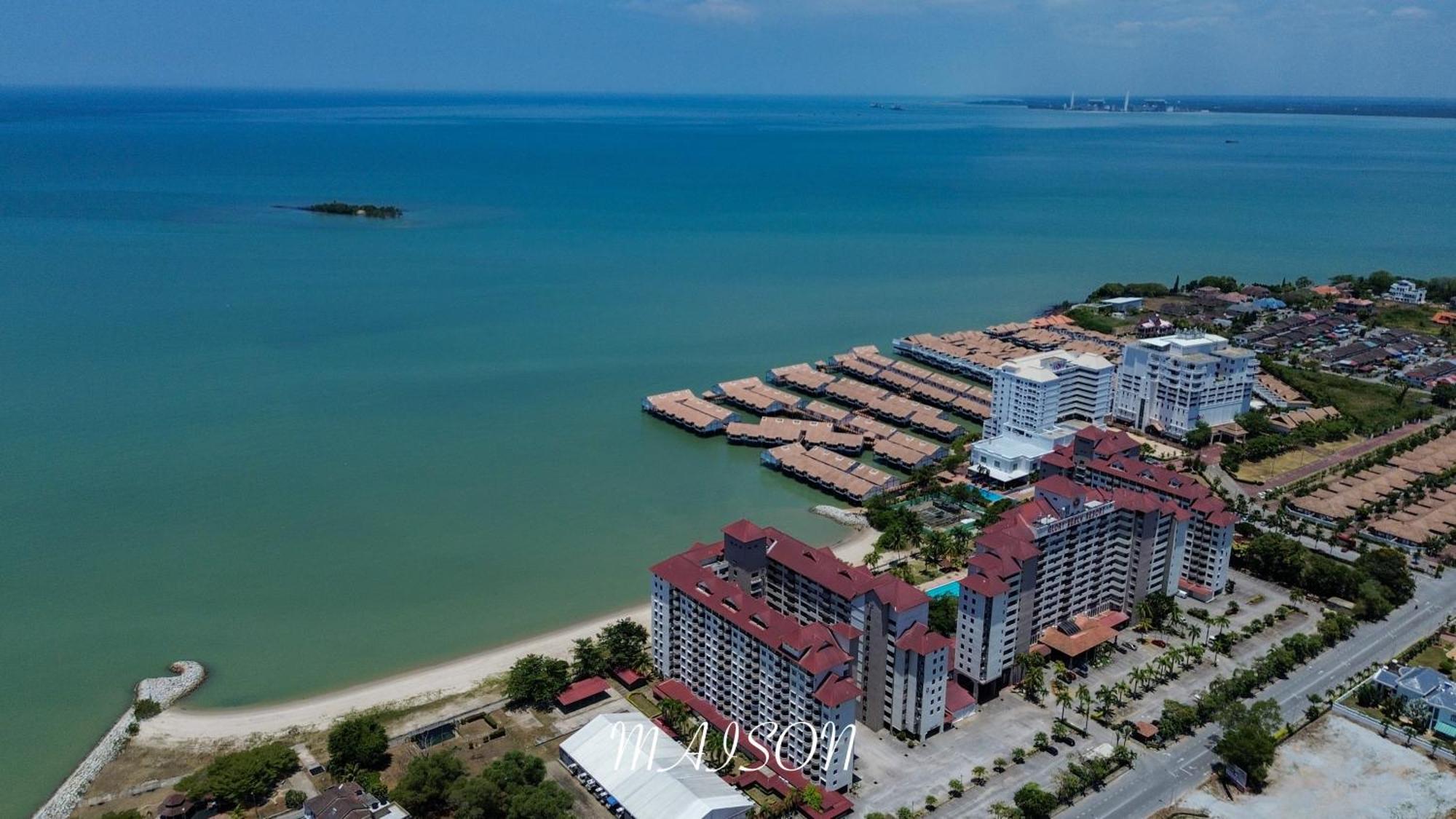Maison Seaview Suites Port Dickson Exterior foto